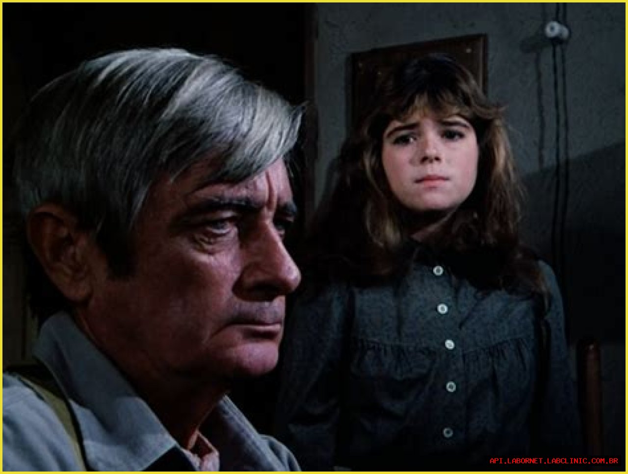 The Untold Story Of Steve Lookner's Wife: An In-Depth Look